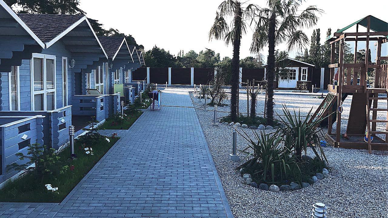 Letnjaya Skazka Hotel Alakhadzi Exterior foto