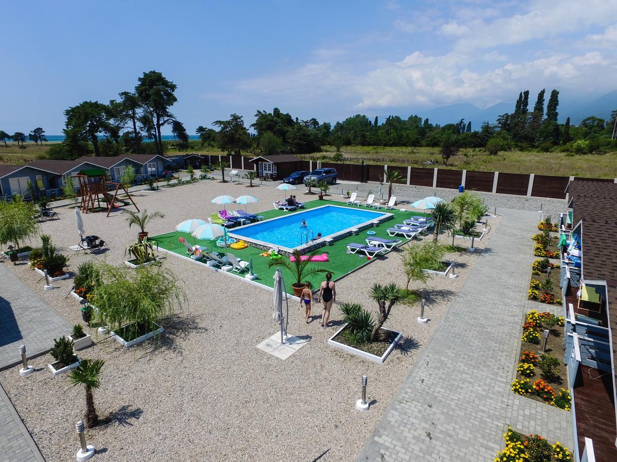 Letnjaya Skazka Hotel Alakhadzi Exterior foto